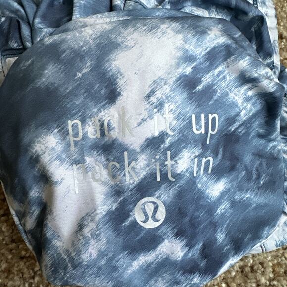 Lululemon Womens Miss Misty Alberta Lake Blue Packable Windbreaker Rain Jacket 2 - Picture 7 of 10